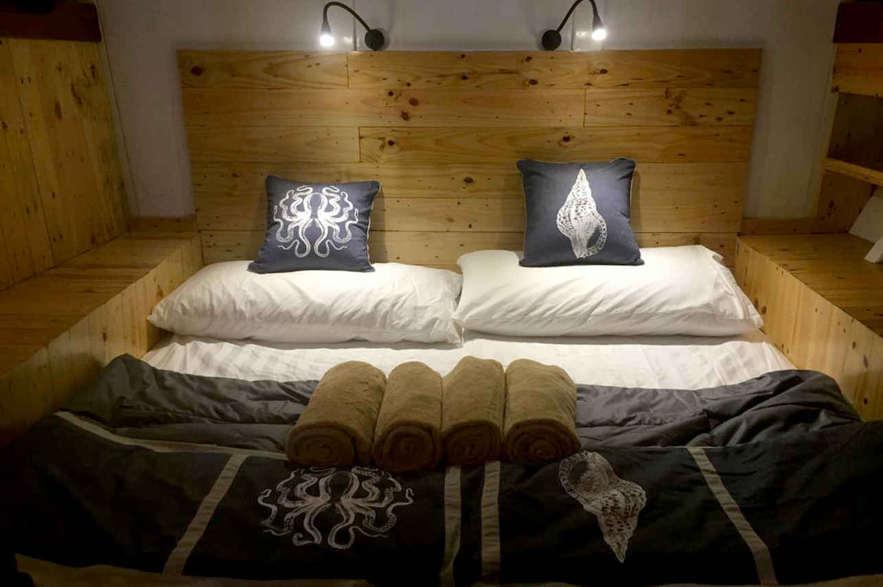 Double Bed