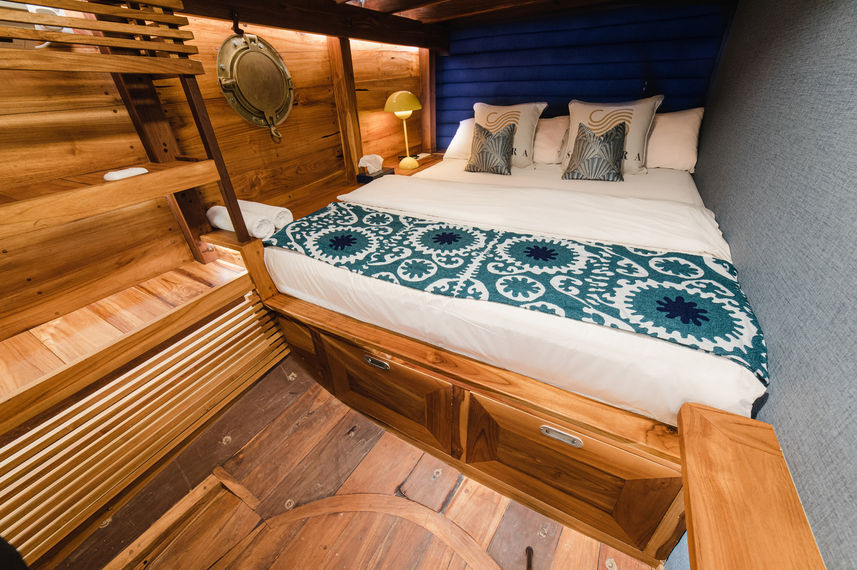 Double Cabin - Samara II