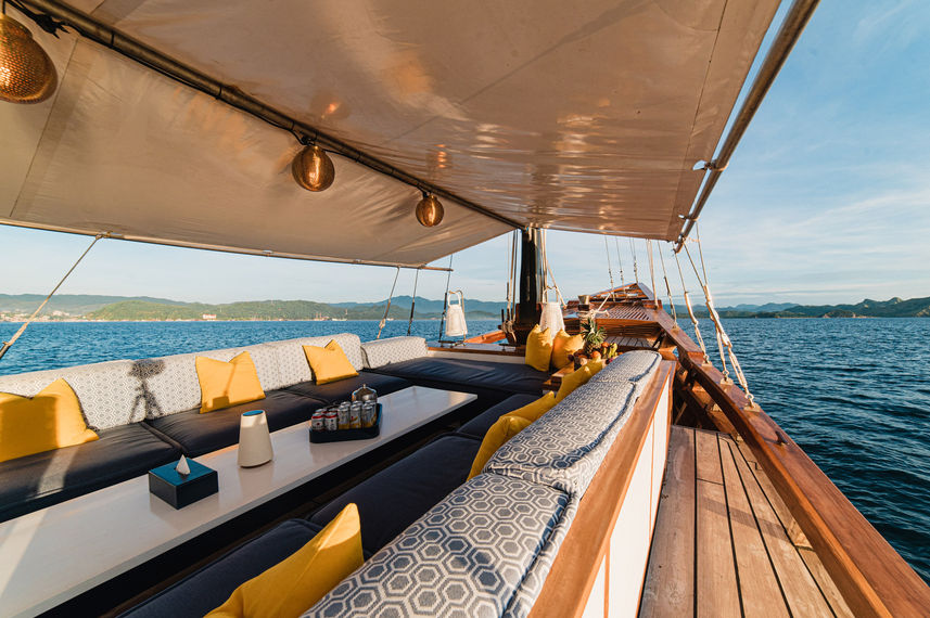 Sun Deck - Samara II