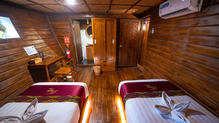 Lower Deck Cabin - Neomi