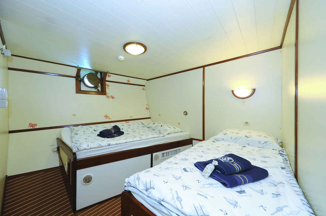 Cabine no Deque Inferior - Zara Maris