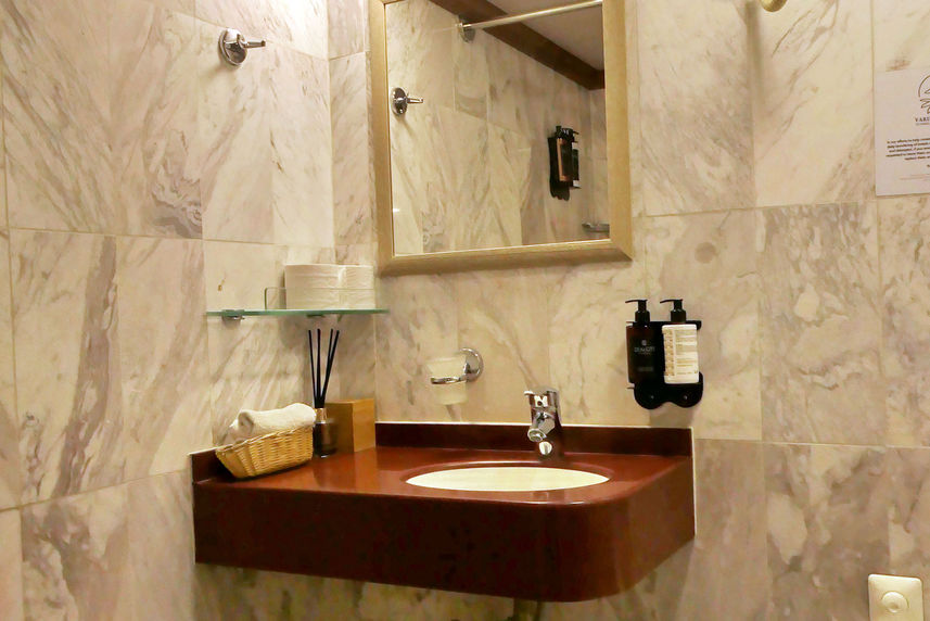 En-Suite bathrooms - Galileo