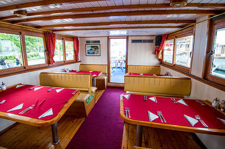 Dining Room - Novi Dan