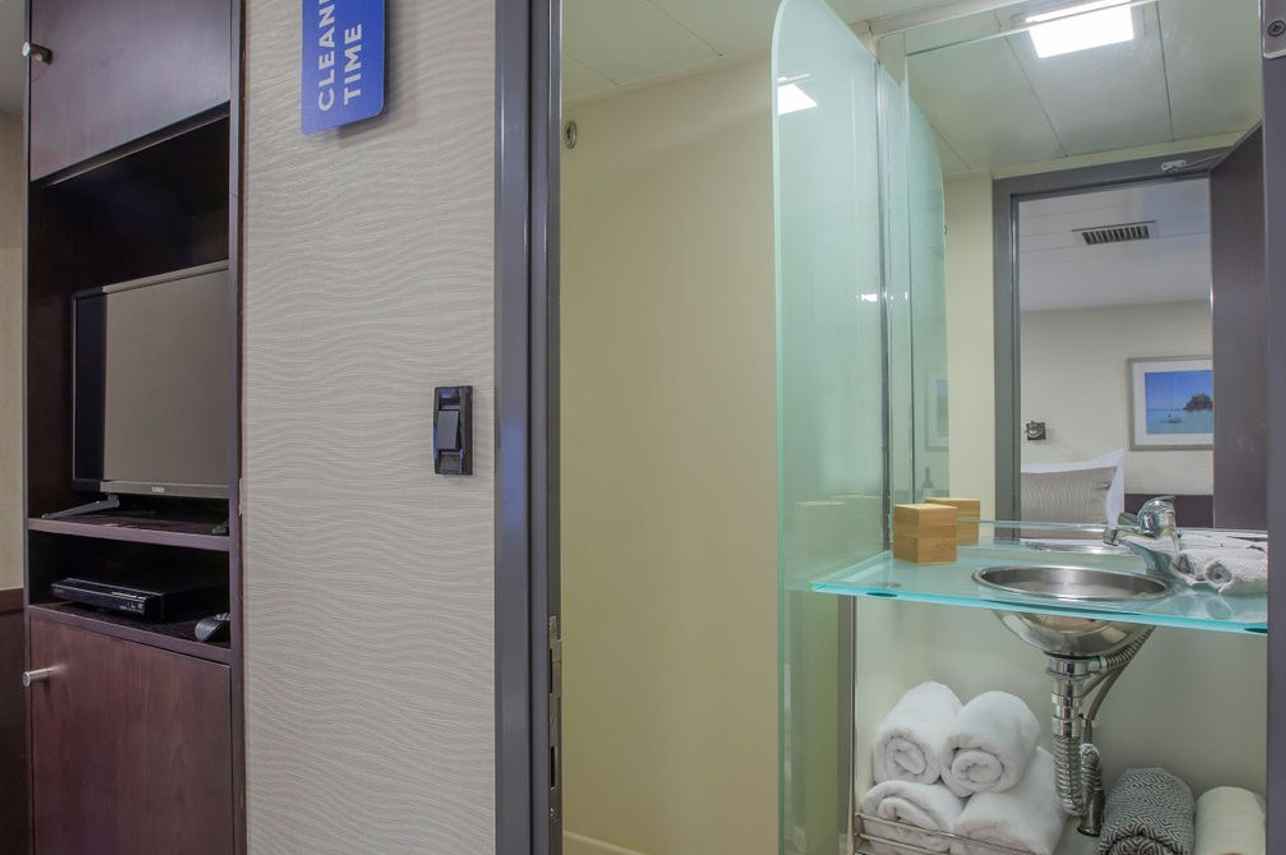 #en-suitebathrooms  - Harmony V