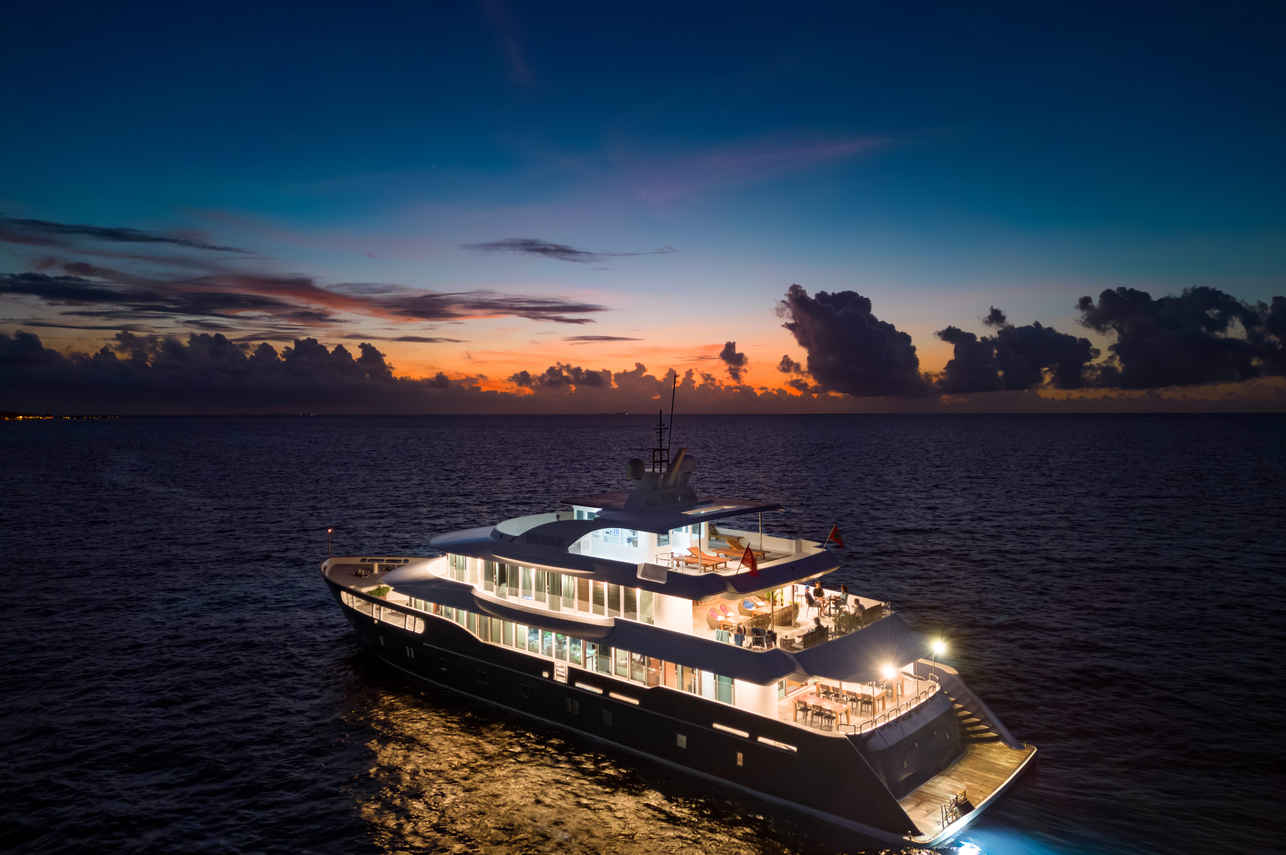 Seafari Explorer 2