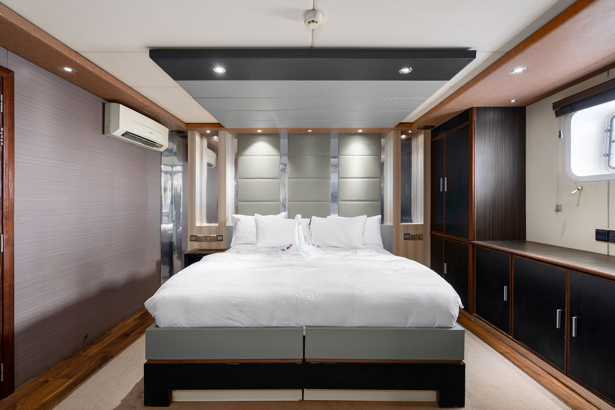 Lower Deck Cabin - Seafari Explorer 2