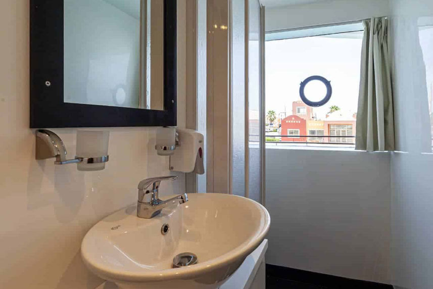 En-Suite bathrooms - Blue Storm