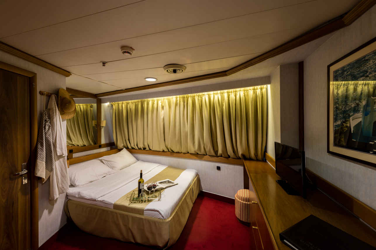 Category A Double Cabin