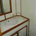 #en-suitebathroom - Gloria Royal