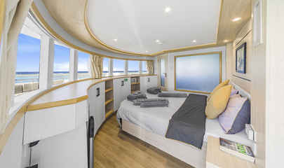 Upper Deck Suite