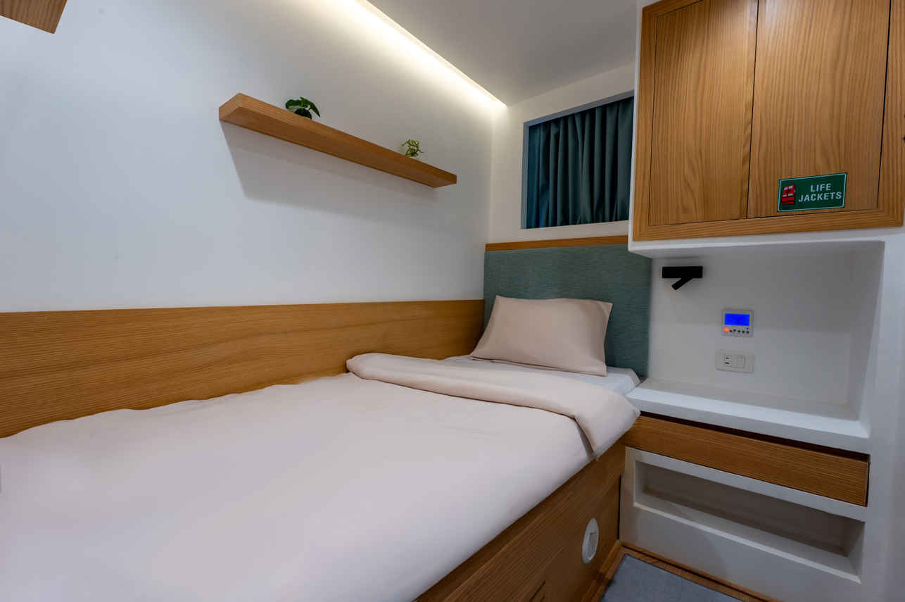 Single Cabin - Lower Deck