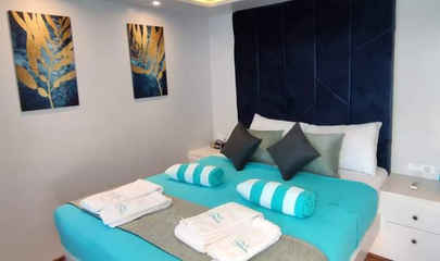 High Deck Honeymoon Suites