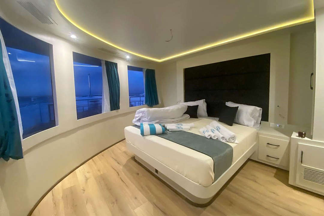 #upperdeckcabin