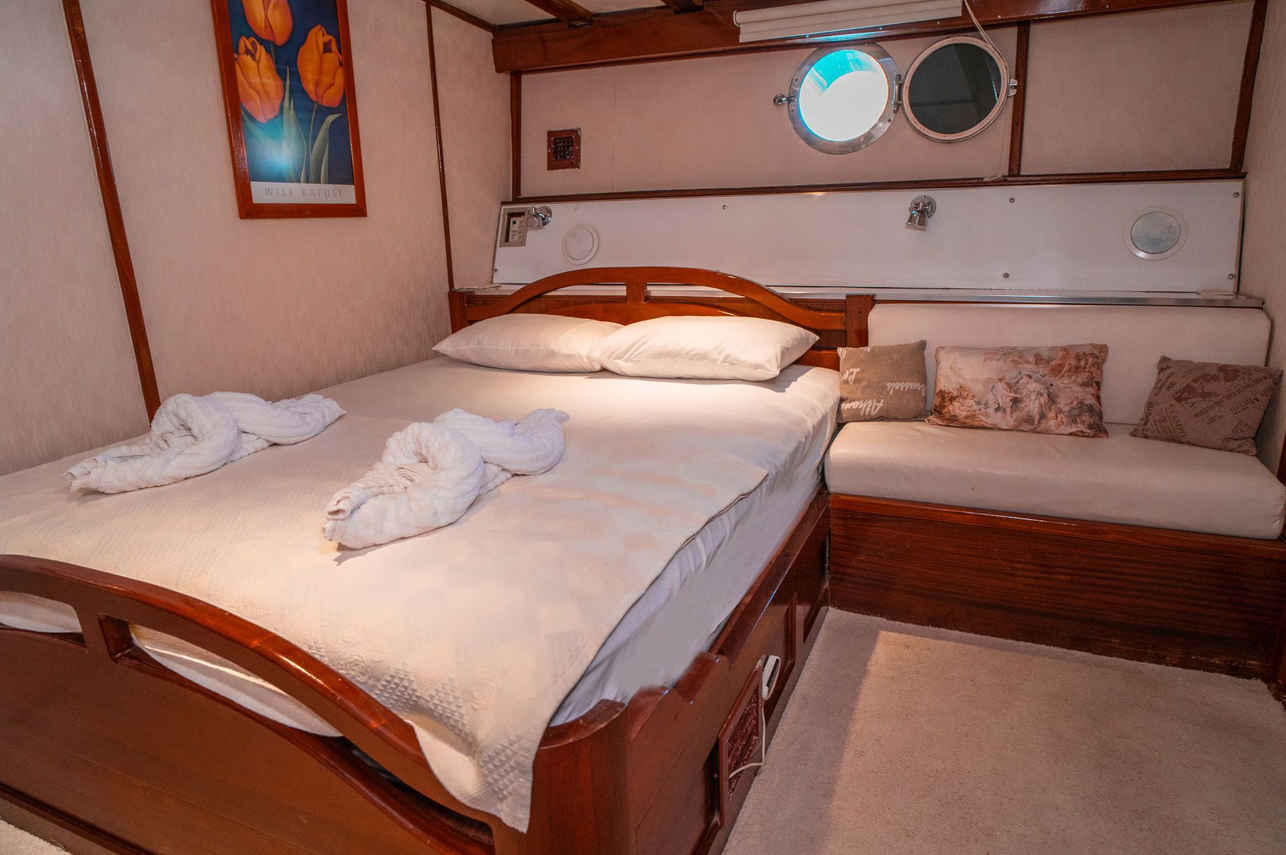Cabina doble  - White Swan