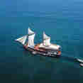 Jelajahi Laut