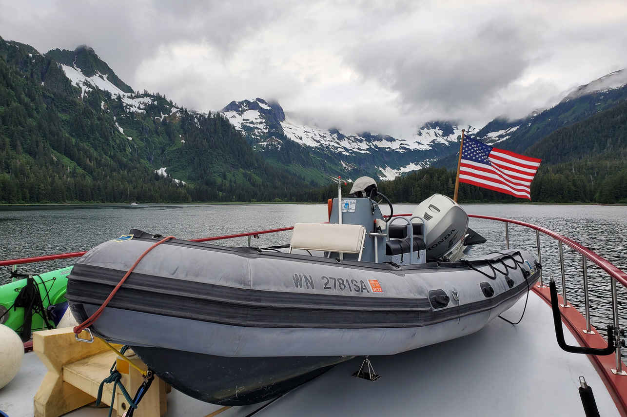 Bote inflable auxiliar - Gyrfalcon