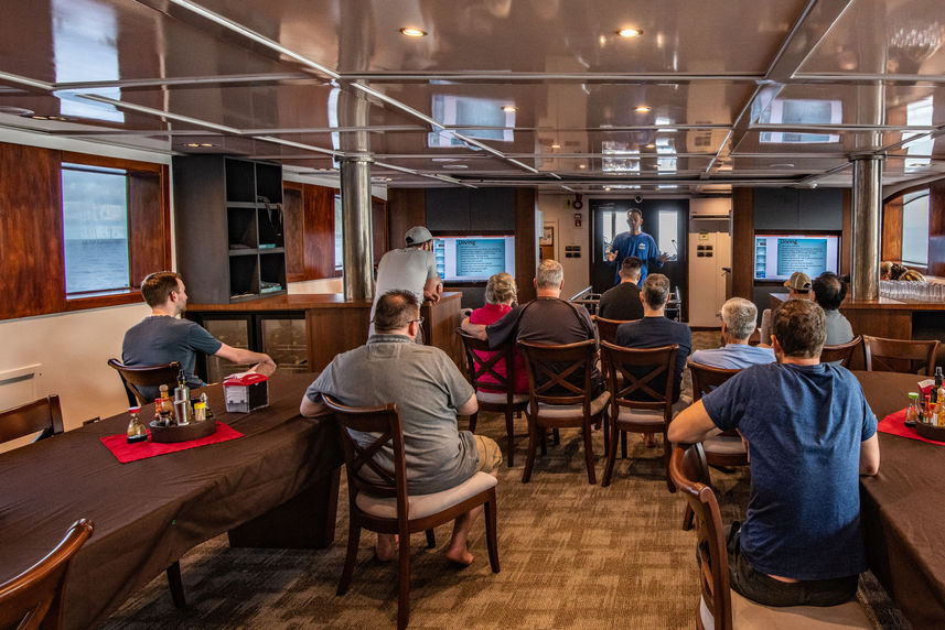 Briefing de Mergulho - Cocos Island Aggressor