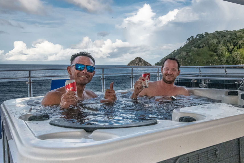 Hot Tub - Cocos Island Aggressor