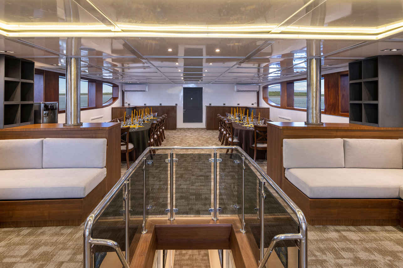 Salon interior - Cocos Island Aggressor