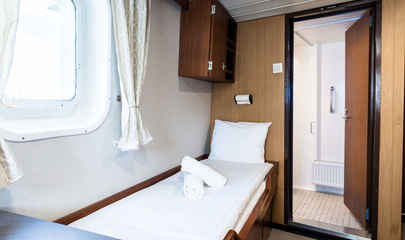 Twin Cabin with Private Facilities