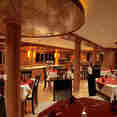 ダイニングルーム - Top Class Cruising - Sunseeker