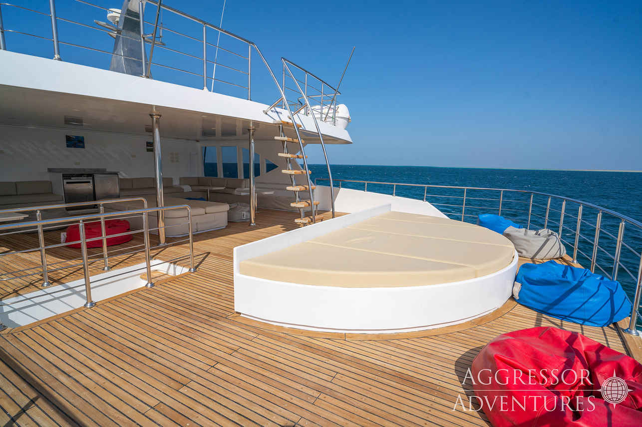Deque aberto -  Aggressor Floating Resort Hurghada