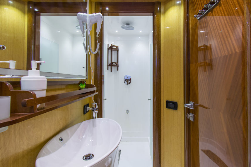 Bagno privato - Golden Dolphin IV