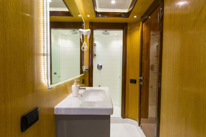 Bagno privato - Golden Dolphin IV