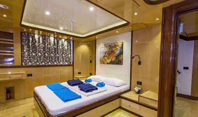 Double Cabins