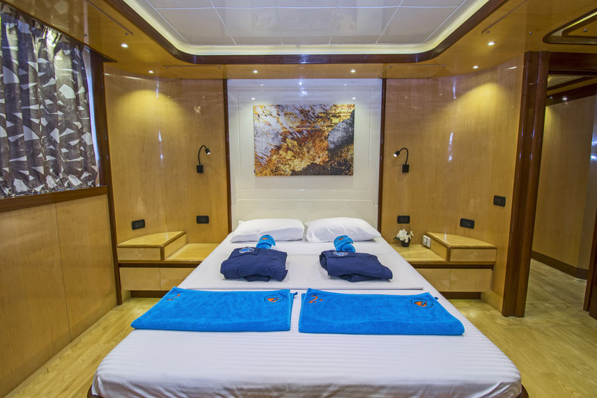 Cabine Dupla Casal - Golden Dolphin IV