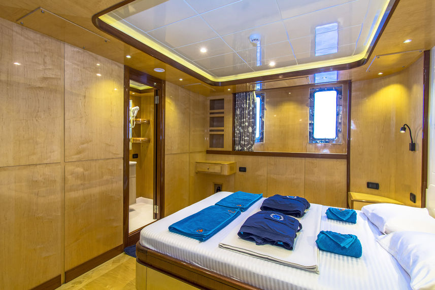 Cabine Dupla Casal - Golden Dolphin IV