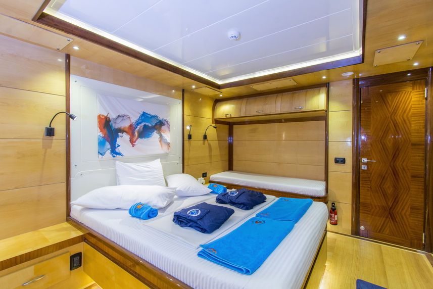 Cabina letto matrimoniale - Golden Dolphin IV