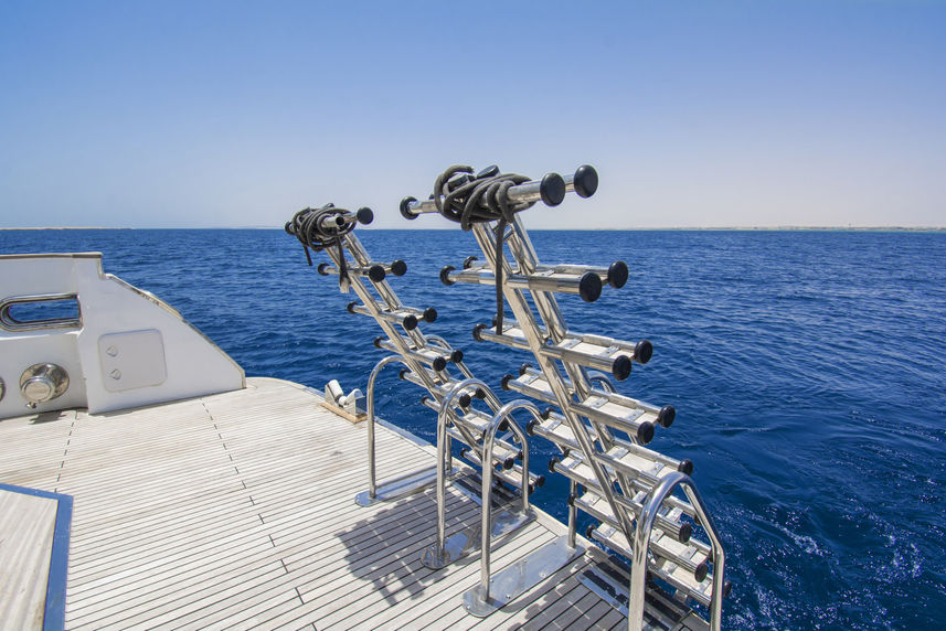 Dive deck - Golden Dolphin IV