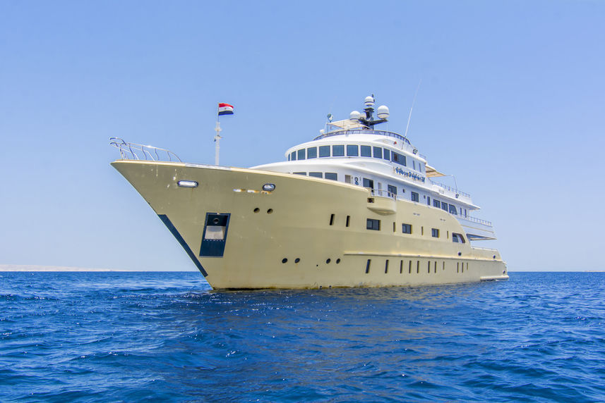 Golden Dolphin IV