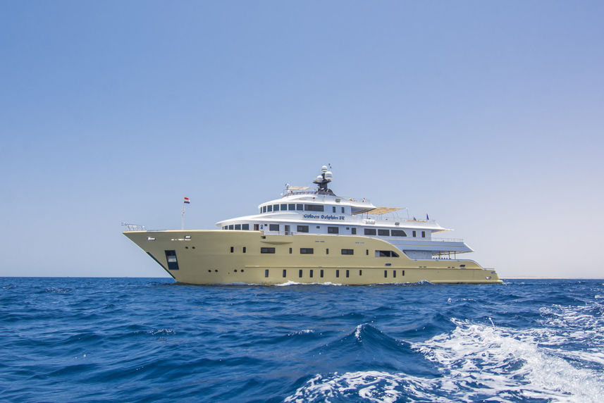 Golden Dolphin IV