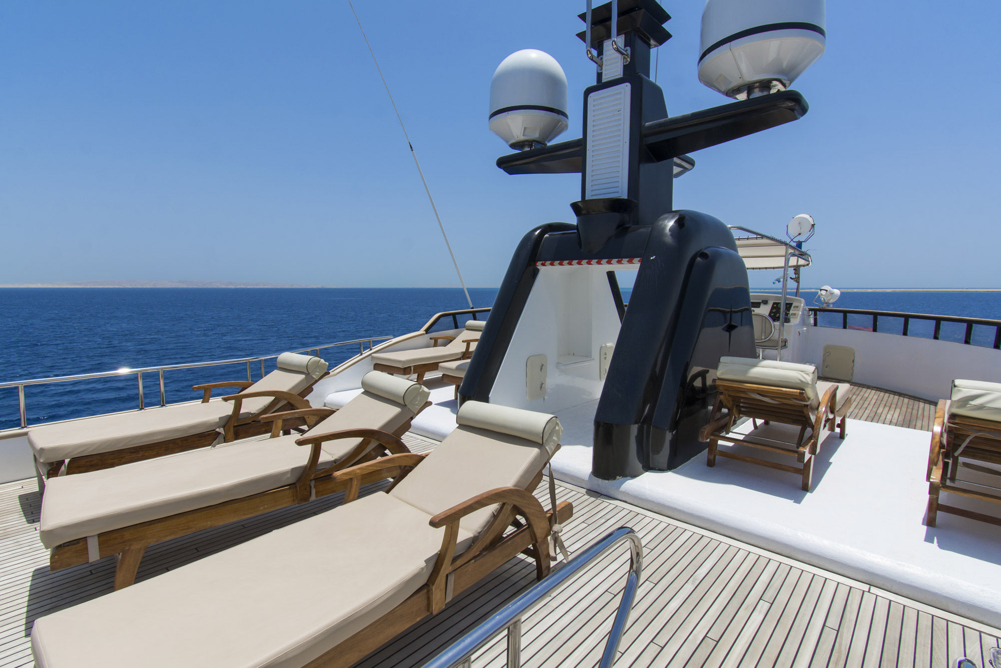 Sun Deck - Golden Dolphin IV