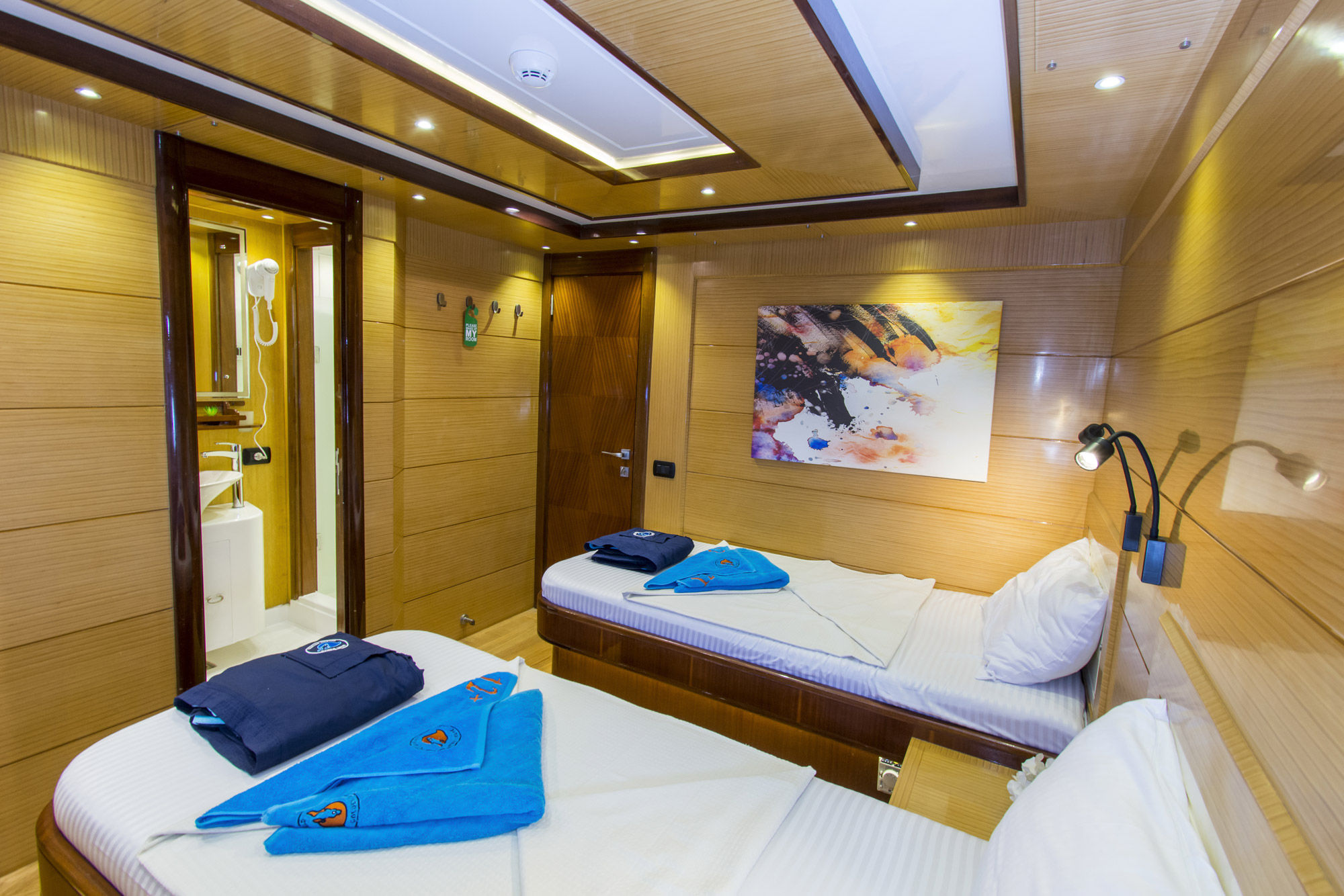 Cabine Dupla Solteiro - Golden Dolphin IV