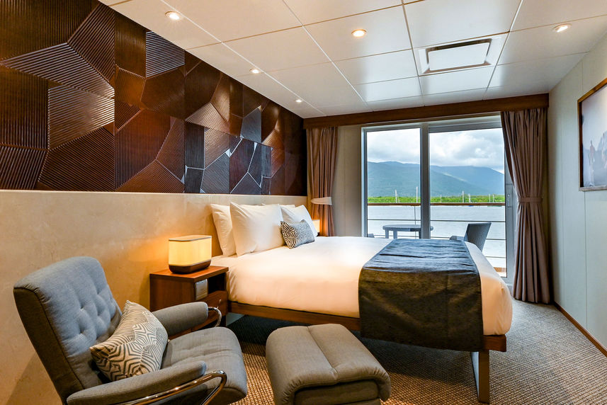 Stateroom - Coral Geographer