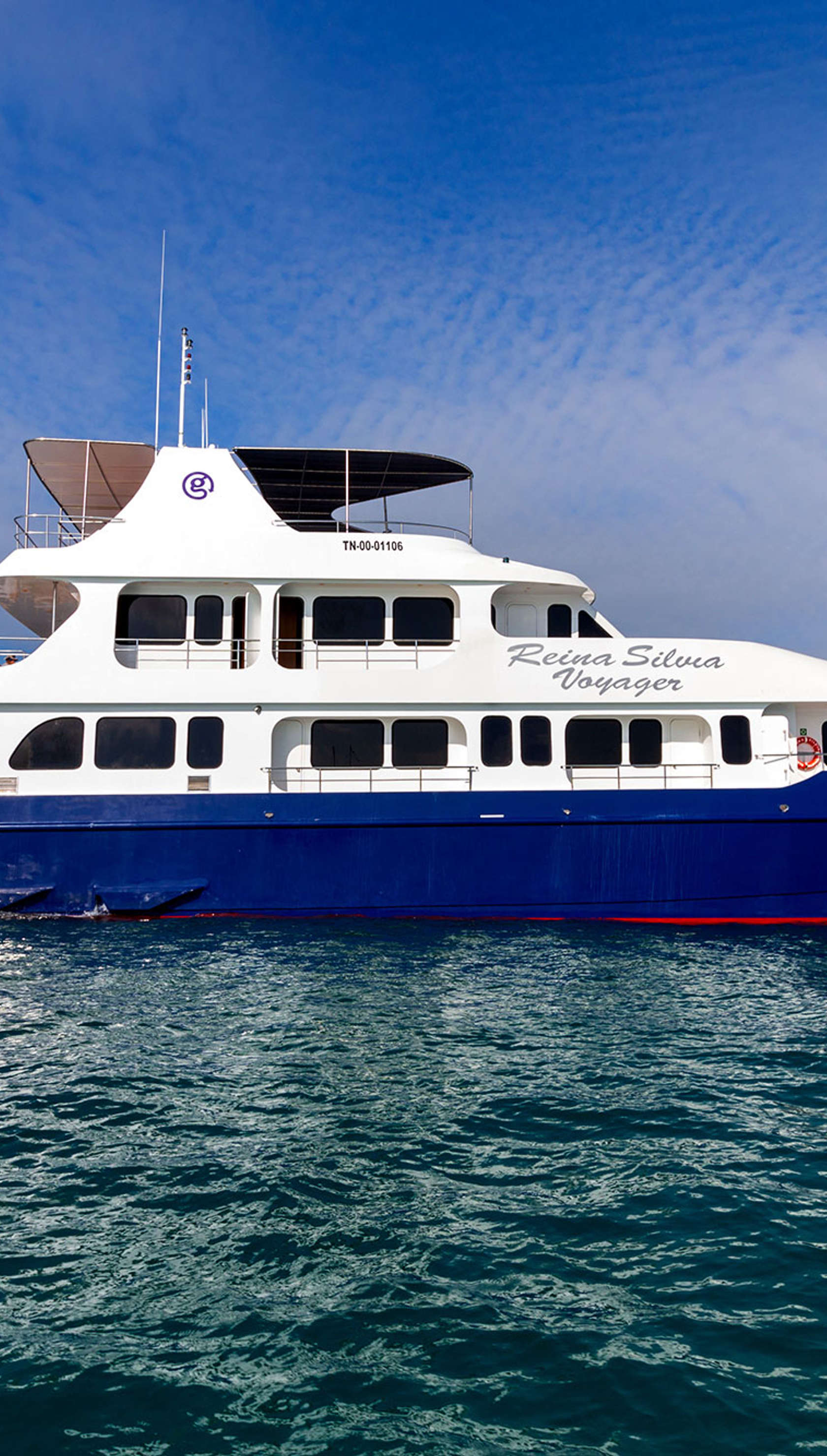 Reina Silvia Voyager