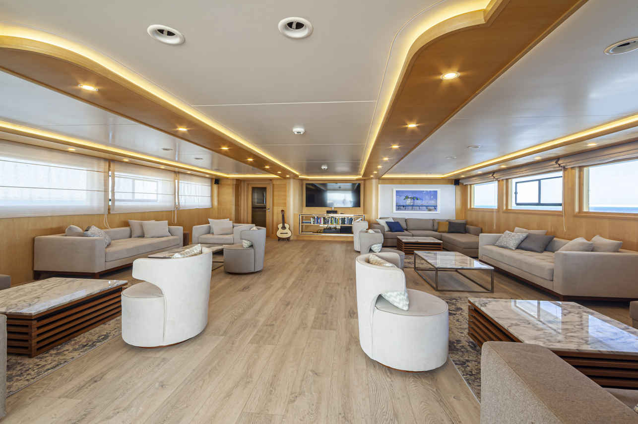 Salon interior - Eclipse