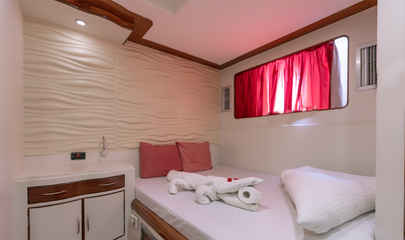 Lower Deck Double Cabin