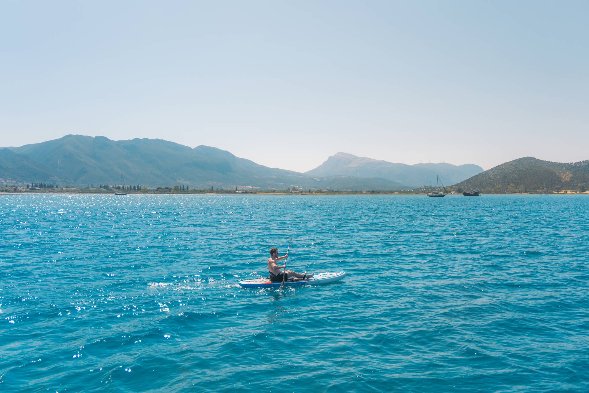 Kayaks an Board - Glaros