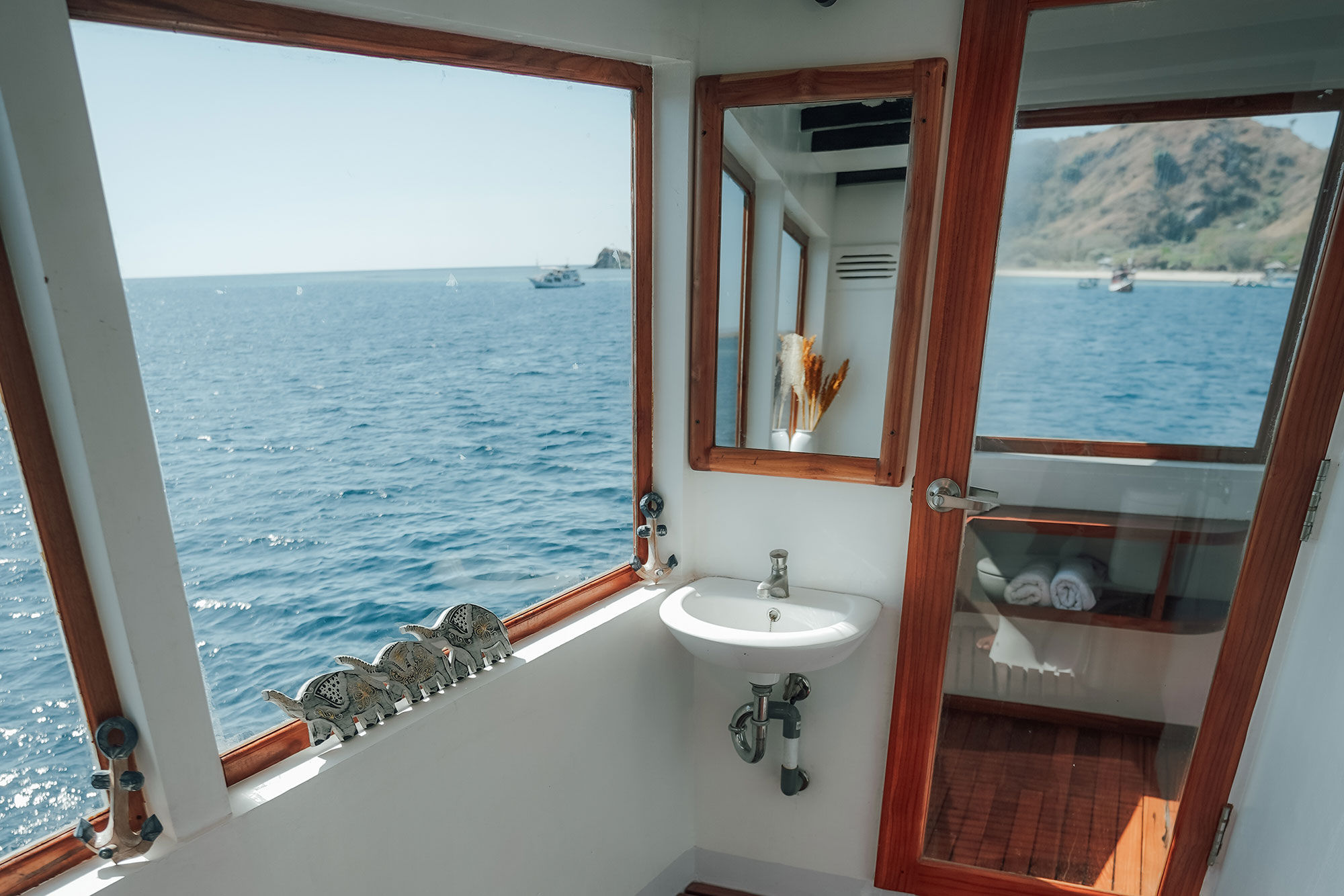 En-Suite bathrooms - Queenesia II