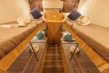 Lower Deck Quad Cabin