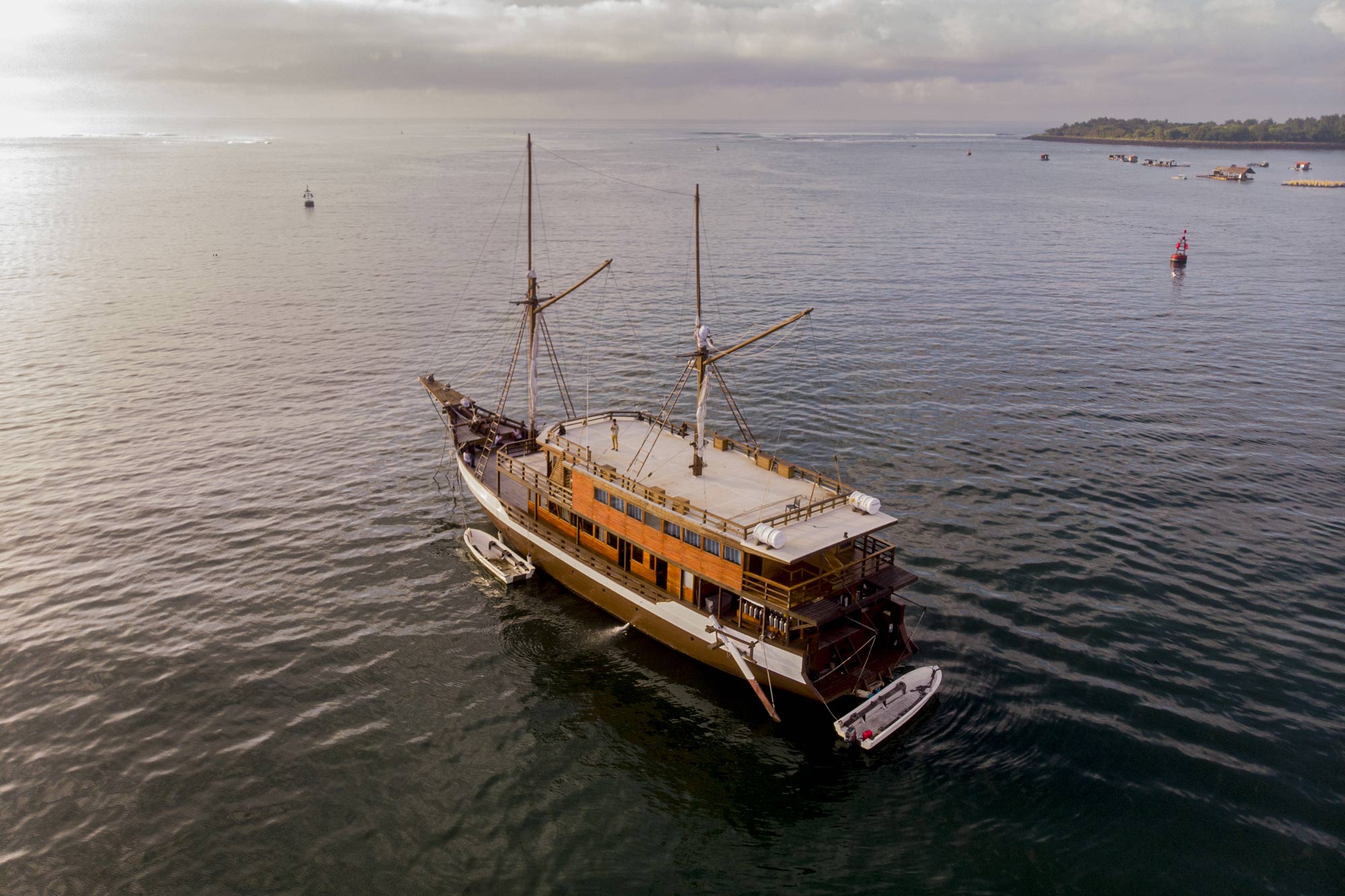 Neptune One Liveaboard, Indonesia - LiveAboard.com