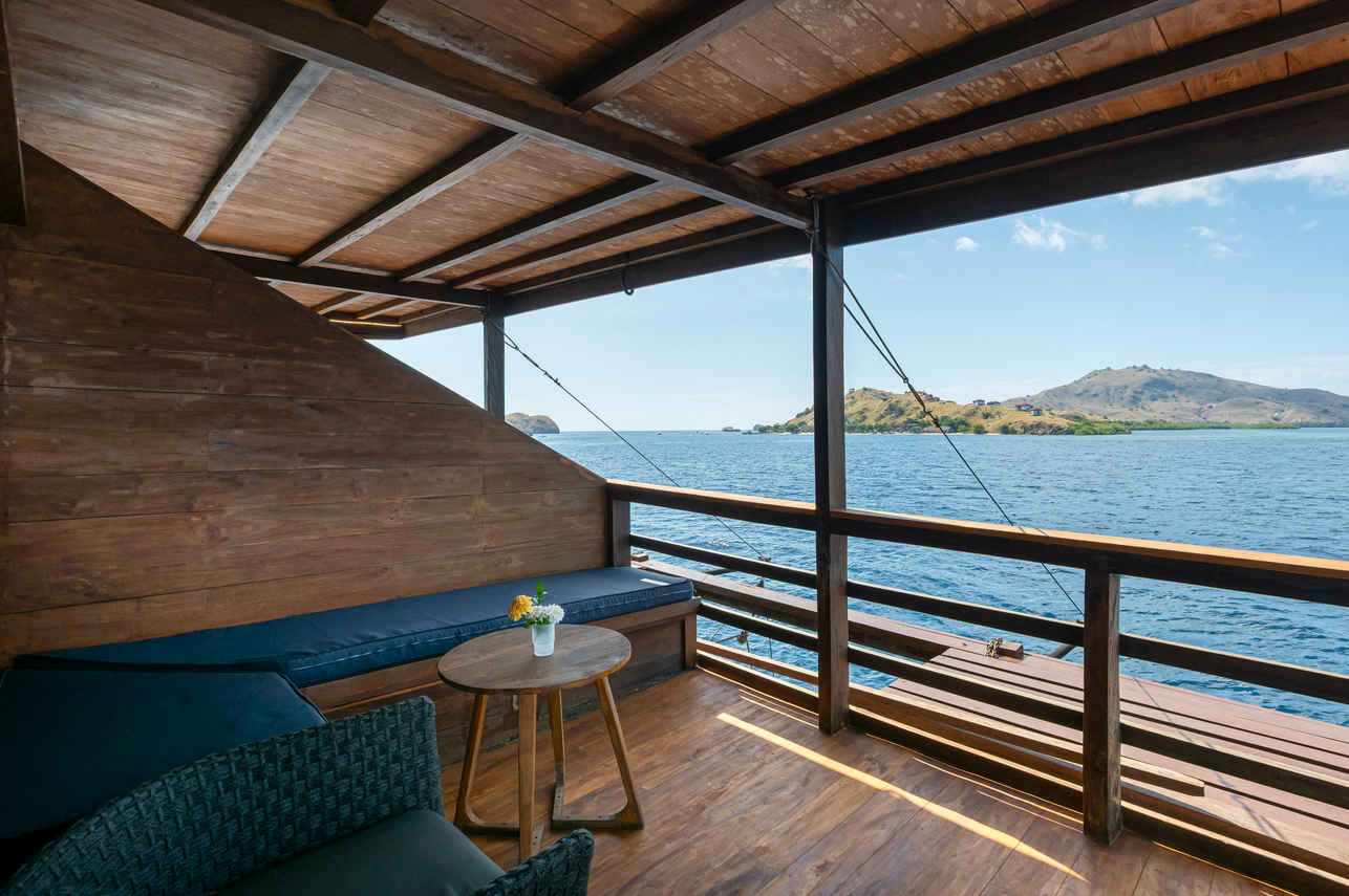 Deluxe Sea View with Balcony