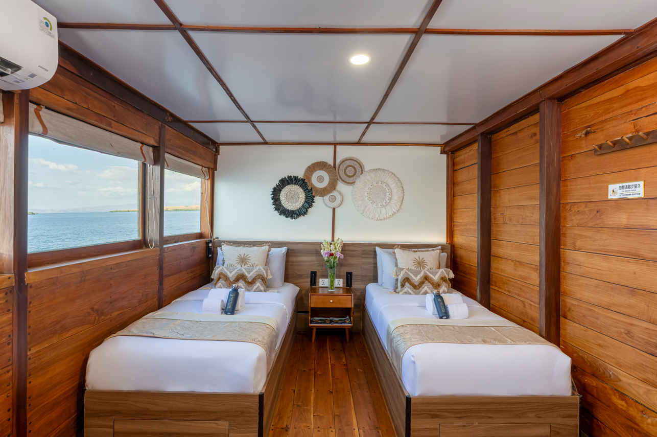 Deluxe Sea View