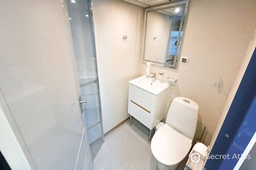 En-Suite bathrooms - Explorer