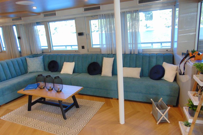 Salon intérieur - Mama Marija II