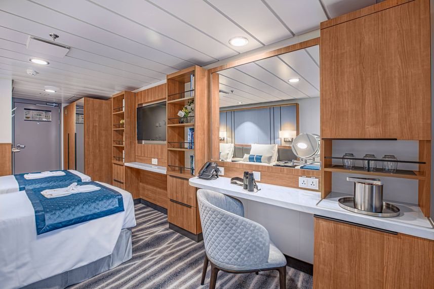 Category F - Triple Stateroom